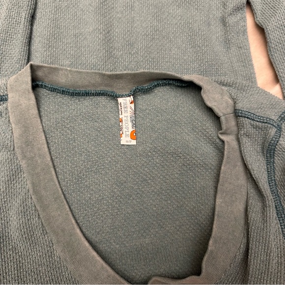 Free People Motor Cuff Thermal Cypress Green - Picture 3 of 7